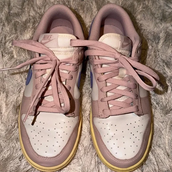 Nike Dunk Low Pink Oxford - Picture 3 of 8